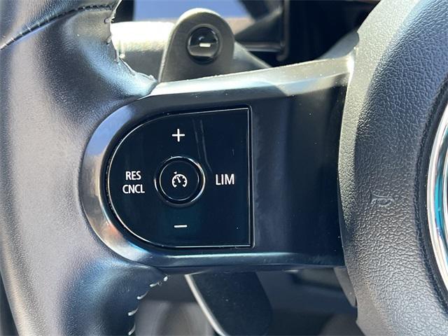 used 2022 MINI Hardtop car, priced at $21,473