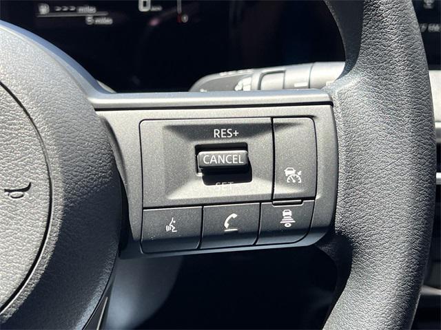 new 2025 Nissan Kicks car, priced at $27,229