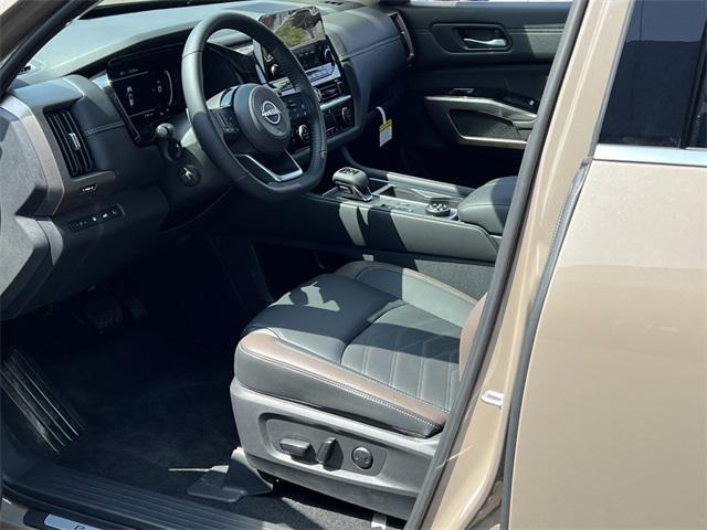 new 2025 Nissan Pathfinder car, priced at $52,829