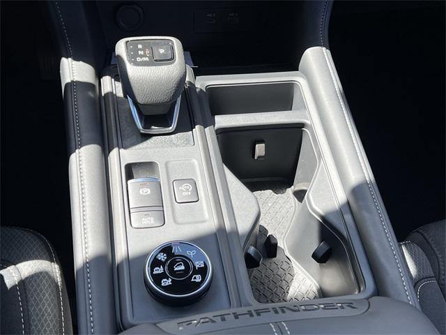 new 2025 Nissan Pathfinder car, priced at $38,590