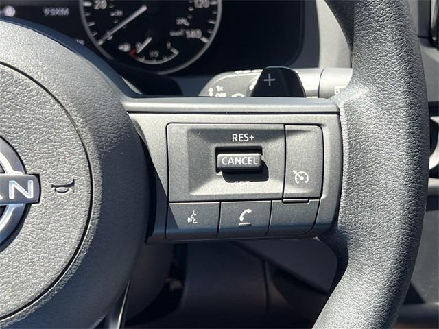 new 2025 Nissan Pathfinder car, priced at $38,590
