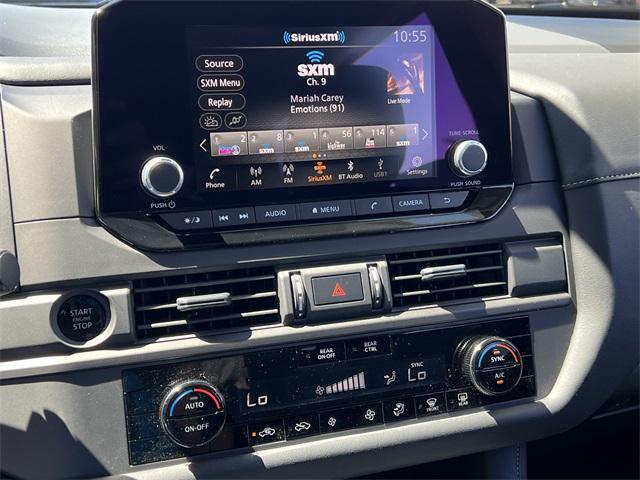 new 2025 Nissan Pathfinder car, priced at $38,590