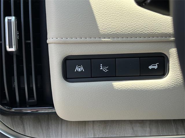 new 2025 Nissan Armada car, priced at $78,493