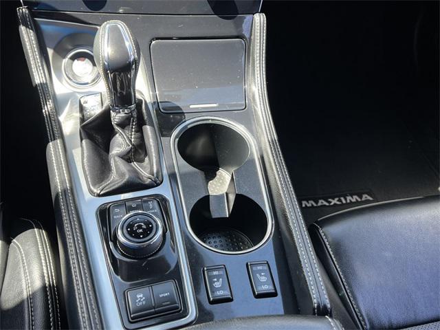 used 2023 Nissan Maxima car, priced at $25,882