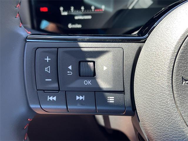 new 2025 Nissan Kicks car, priced at $27,935