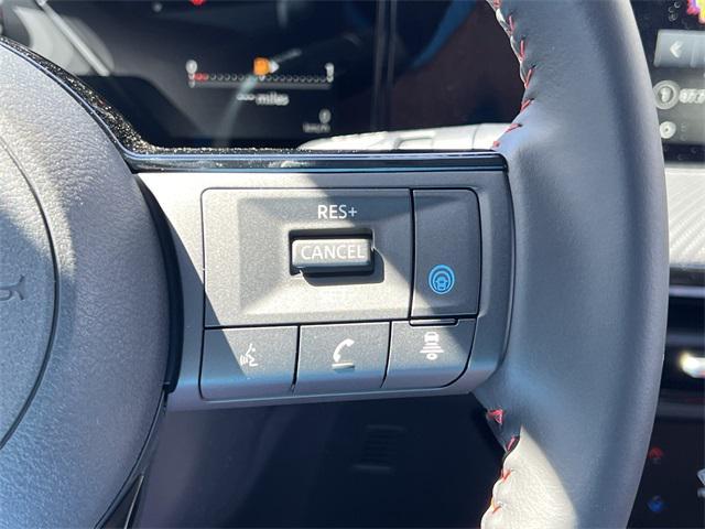 new 2025 Nissan Kicks car, priced at $27,925