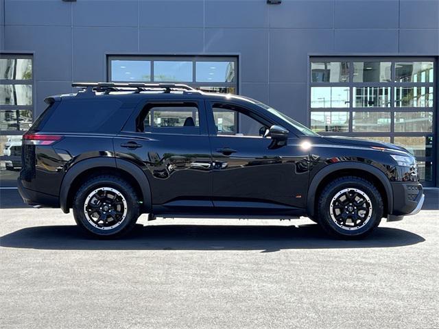new 2025 Nissan Pathfinder car, priced at $45,211