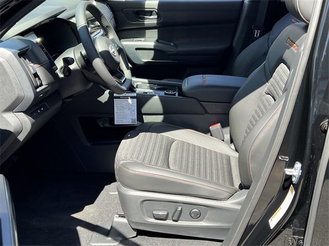new 2025 Nissan Pathfinder car, priced at $45,211