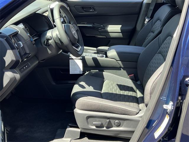 new 2025 Nissan Pathfinder car, priced at $41,816