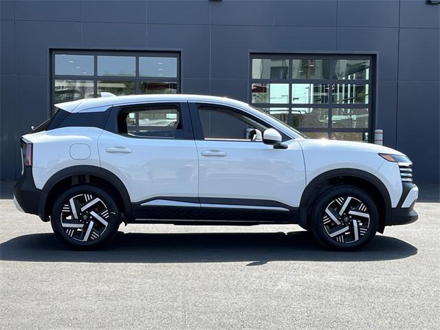 new 2025 Nissan Kicks car, priced at $26,040
