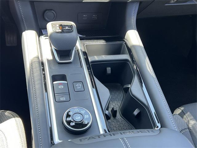 new 2025 Nissan Pathfinder car, priced at $43,170