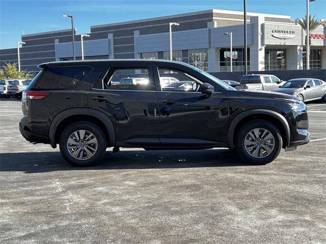 new 2024 Nissan Pathfinder car, priced at $32,506