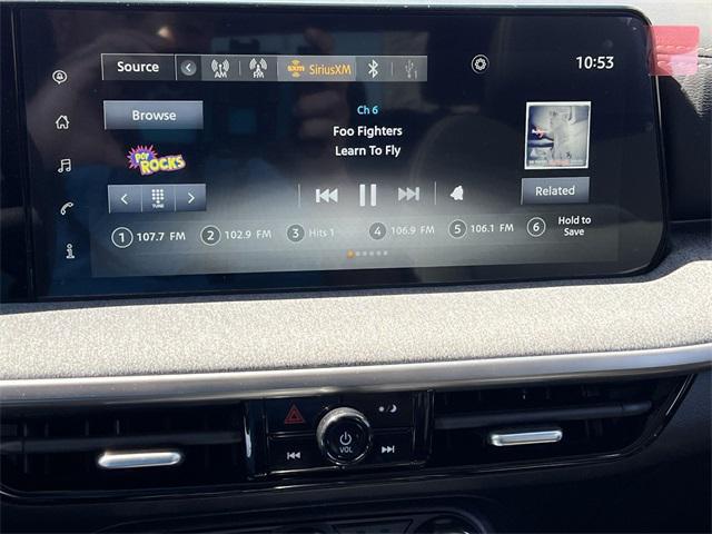 new 2025 Nissan Kicks car, priced at $26,044