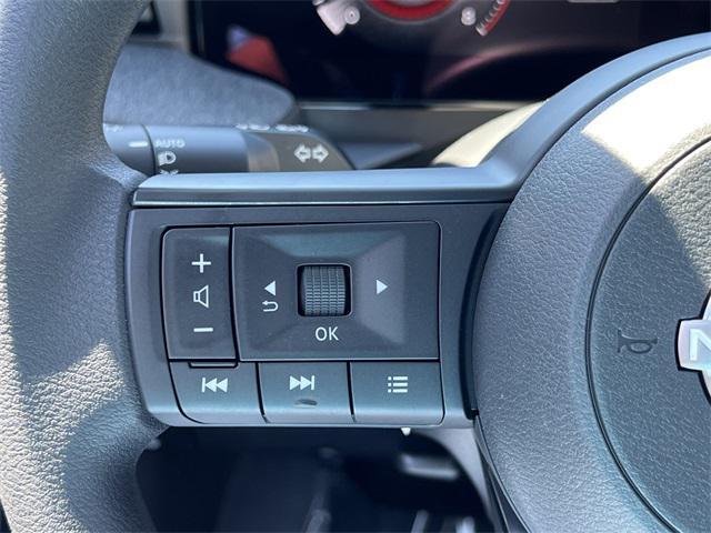 new 2025 Nissan Kicks car, priced at $26,044