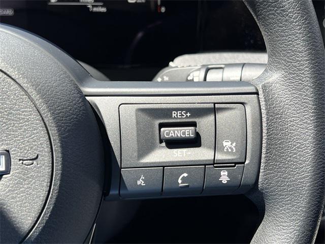 new 2025 Nissan Kicks car, priced at $26,842