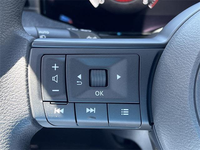 new 2025 Nissan Kicks car, priced at $26,842
