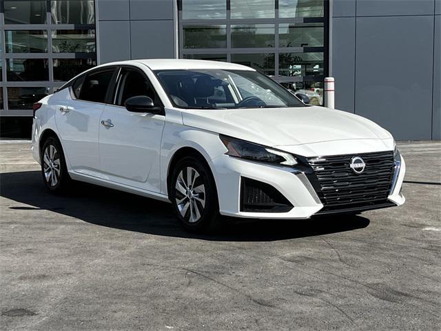 new 2025 Nissan Altima car, priced at $24,689