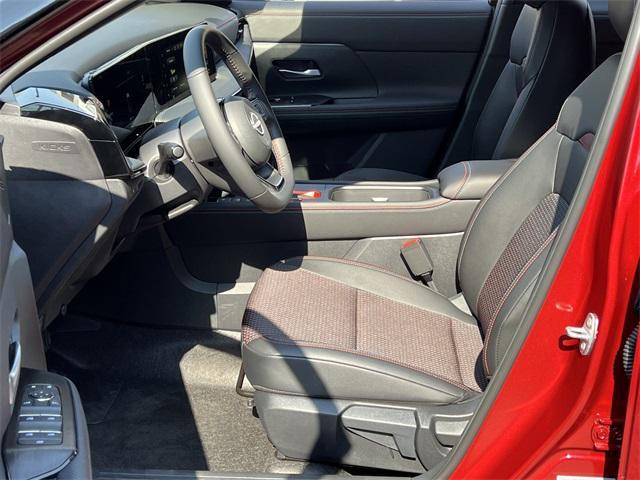 new 2025 Nissan Kicks car, priced at $28,545