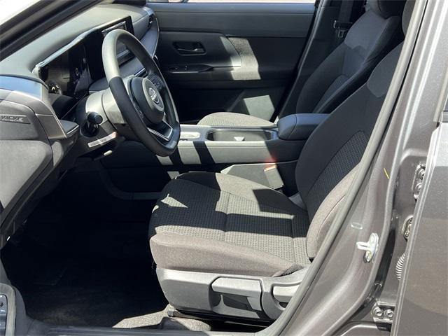 new 2025 Nissan Kicks car, priced at $24,868