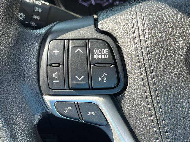 used 2018 Toyota Highlander car, priced at $23,482