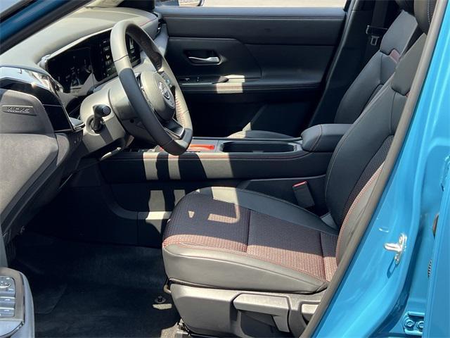 new 2025 Nissan Kicks car, priced at $29,210