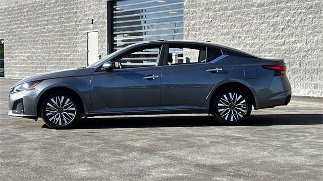 new 2025 Nissan Altima car, priced at $29,795