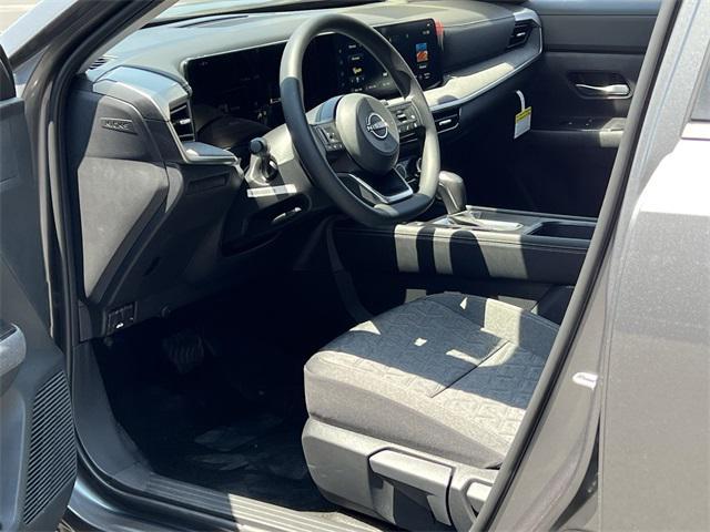 new 2025 Nissan Kicks car, priced at $27,175