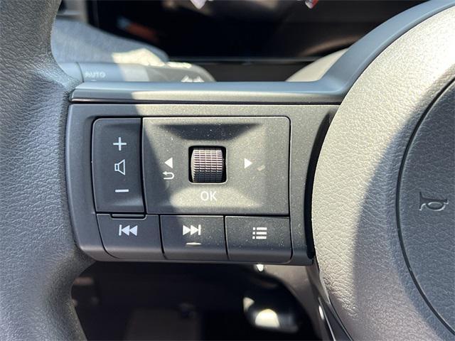 new 2025 Nissan Kicks car, priced at $27,175