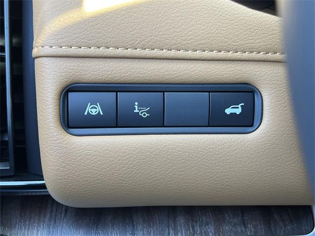 new 2025 Nissan Armada car, priced at $78,582