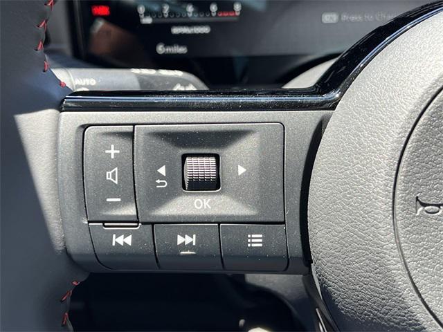 new 2025 Nissan Kicks car, priced at $29,425