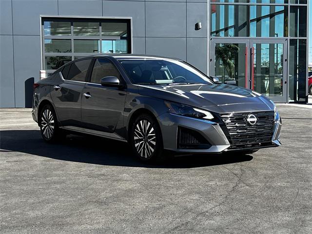 new 2025 Nissan Altima car, priced at $28,116