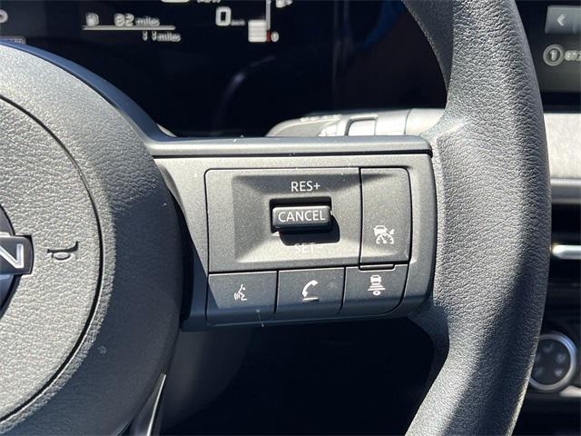 new 2025 Nissan Kicks car, priced at $23,196