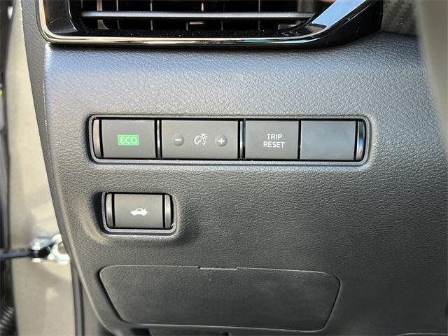 new 2025 Nissan Sentra car, priced at $22,953