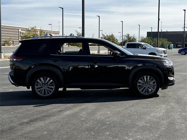 new 2024 Nissan Pathfinder car, priced at $41,754