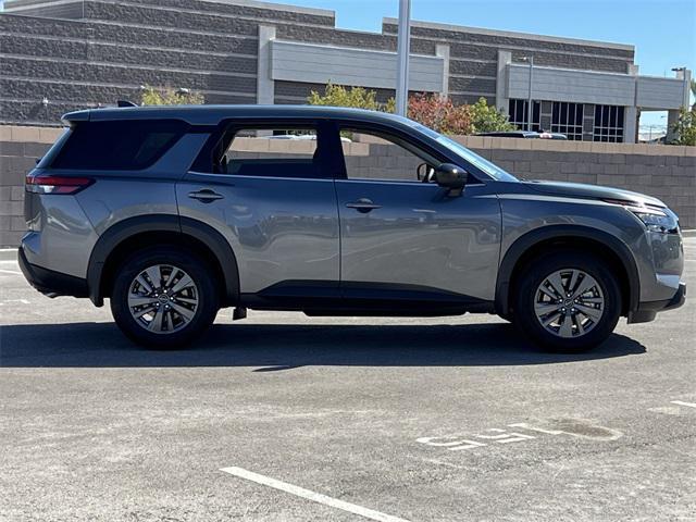 new 2025 Nissan Pathfinder car, priced at $31,900