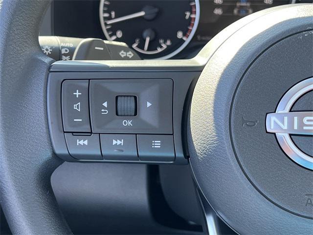 new 2025 Nissan Pathfinder car, priced at $31,900