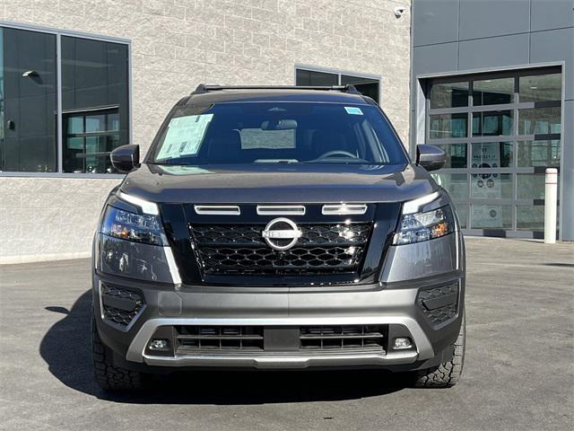 new 2025 Nissan Pathfinder car, priced at $43,961