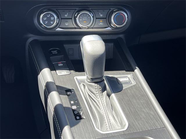 new 2025 Nissan Kicks car, priced at $26,701