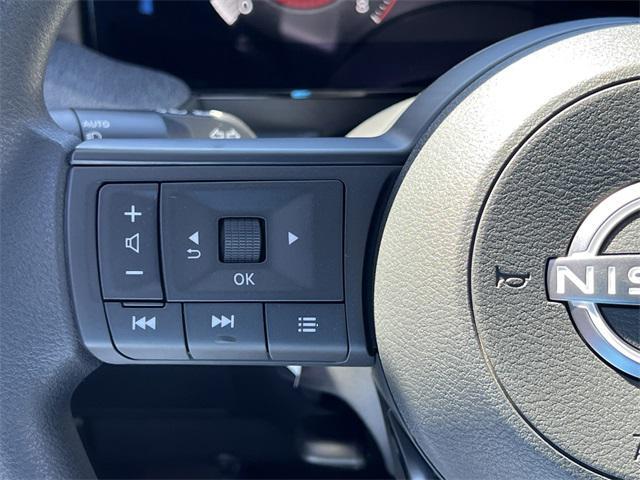 new 2025 Nissan Kicks car, priced at $26,701