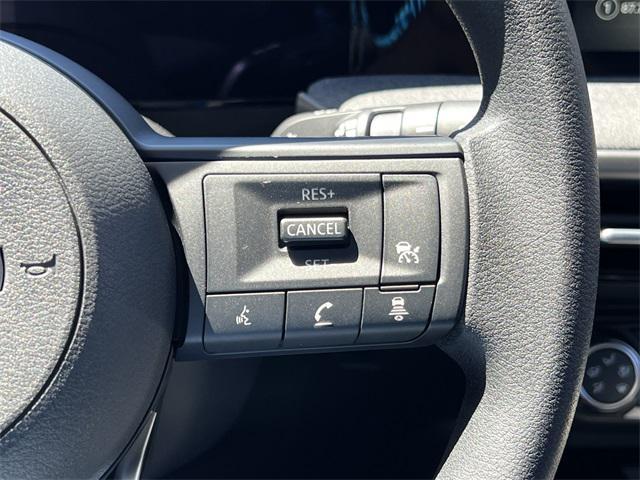 new 2025 Nissan Kicks car, priced at $26,701