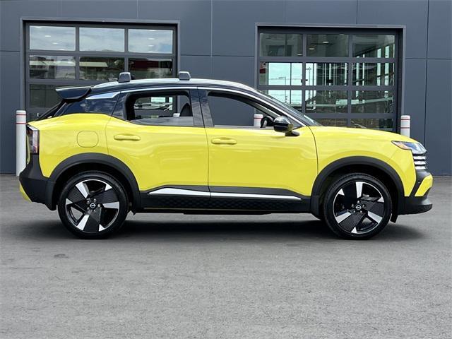 new 2025 Nissan Kicks car, priced at $28,722