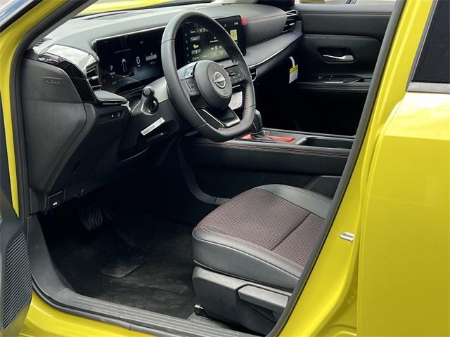 new 2025 Nissan Kicks car, priced at $28,722