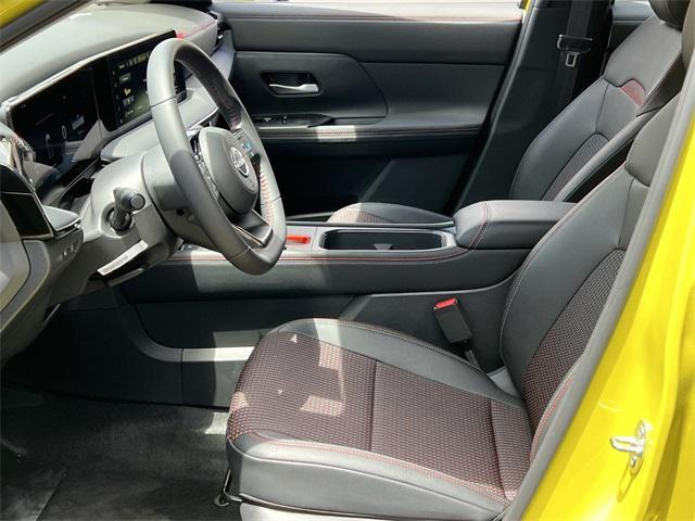 new 2025 Nissan Kicks car, priced at $28,722