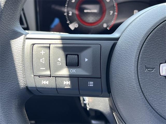 new 2025 Nissan Kicks car, priced at $27,560