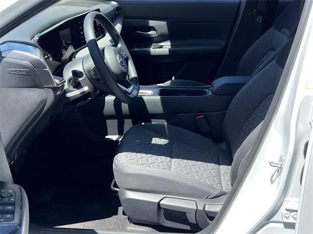 new 2025 Nissan Kicks car, priced at $25,774