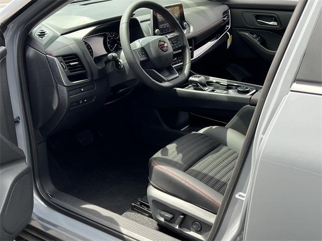 new 2025 Nissan Rogue car, priced at $34,051