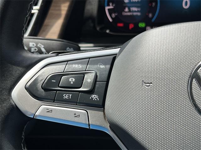 used 2024 Volkswagen Atlas car, priced at $32,555