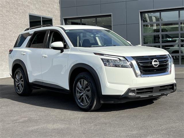 used 2022 Nissan Pathfinder car, priced at $23,994