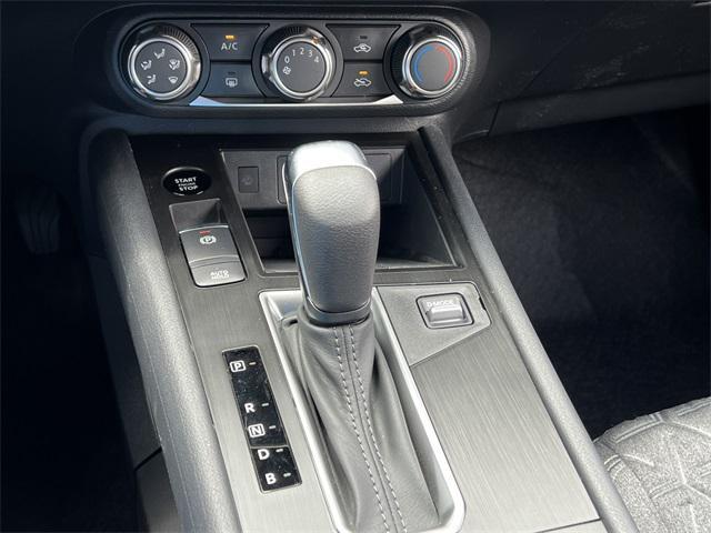 new 2025 Nissan Kicks car, priced at $25,245