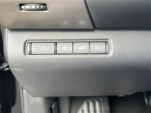 new 2025 Nissan Pathfinder car, priced at $48,840